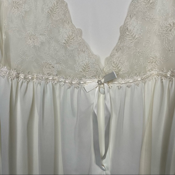 VINTAGE VANITY FAIR Dead Stock Satin Sheer Night Long Sleeve Sleep Shirt - Picture 4 of 12